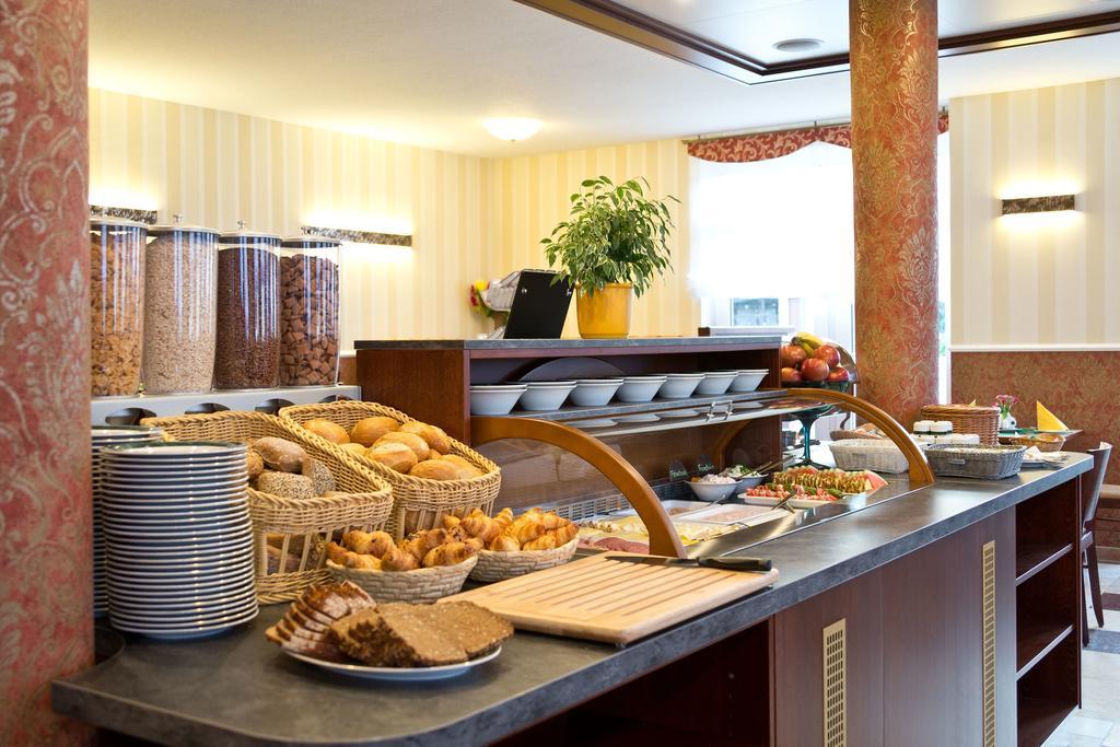 Hotel Fuer Dich Waren  Eksteriør bilde