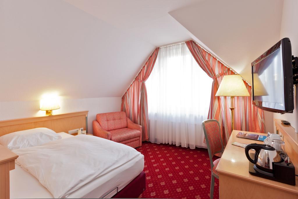 Hotel Fuer Dich Waren  Rom bilde